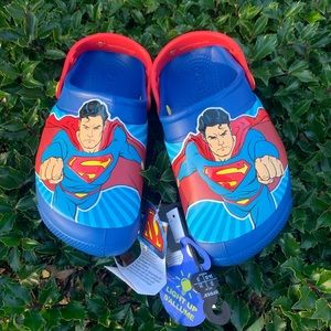 Superman Light Up Crocs Size j3 NEW